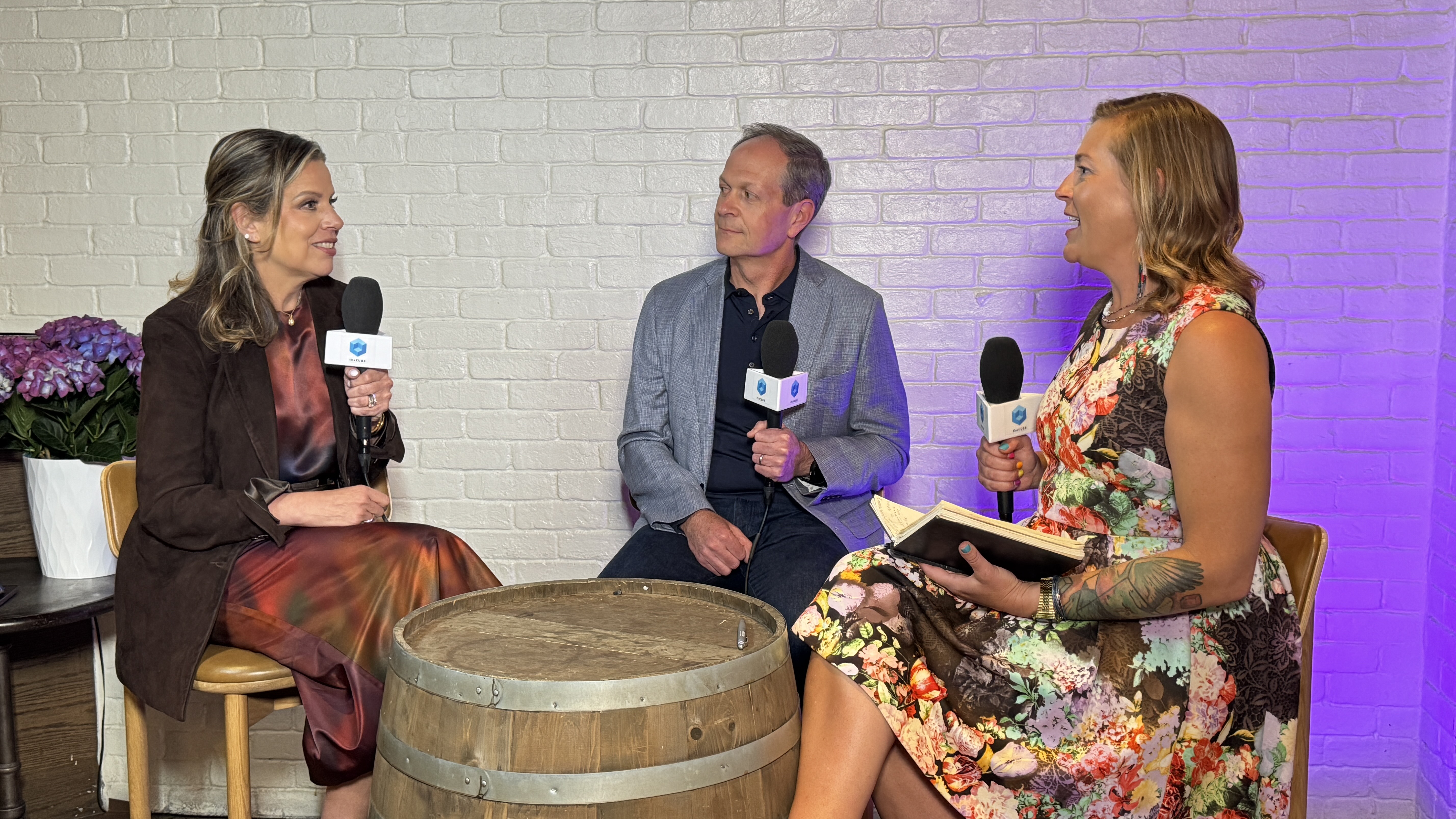Dave Kanter, senior managing director for Global ServiceNow Business Group lead at Accenture, and Jacqui Canney, chief people and AI enablement officer at ServiceNow, talk with theCUBE about agentic AI at Knowledge25.