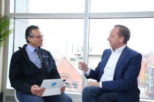 Ronald den Elzen, chief digital and technology officer of Heineken N.V., talks with theCUBE about connected intelligence at IBM Think 2025.